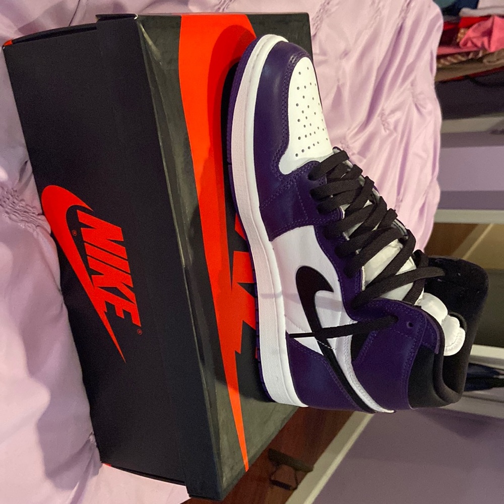 Jordan 1 Retro High Court Purple White